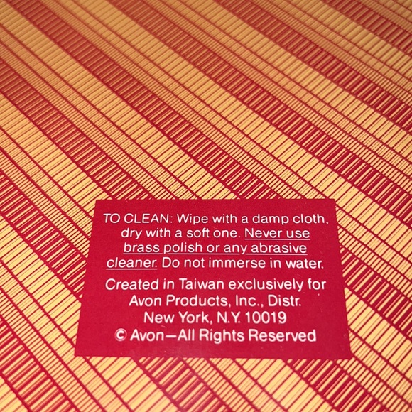 Avon Cast Iron Holly Joy Trivet In Original Box Vintage - Picture 4 of 6